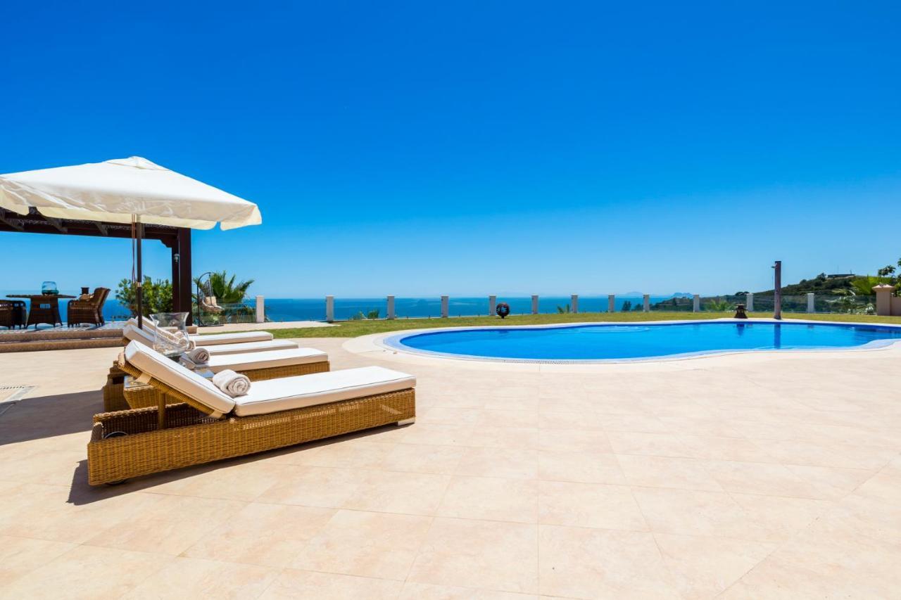 Luxury Villa Bellagio Estepona (Adults Only) Eksteriør bilde