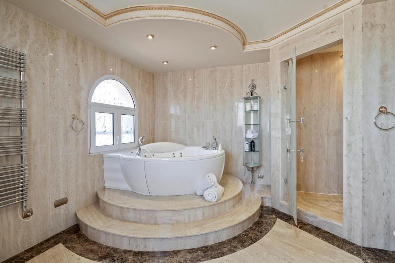Luxury Villa Bellagio Estepona (Adults Only) Eksteriør bilde